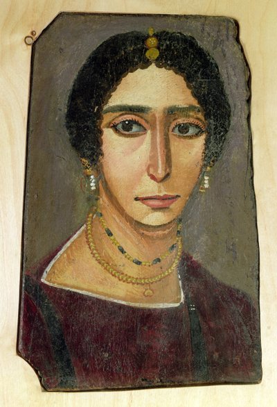 Retrato de una mujer, de Fayum, siglo I-IV (cera encáustica sobre madera) de Roman Period Egyptian